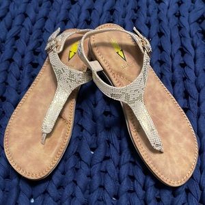 Volatile Gold Snakeskin Women’s Sandal Size 8